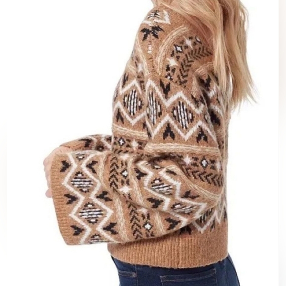 SAM EDELMAN• Women's Benton Wide-Sleeve Scoop-Back Sweater - Picture 4 of 6